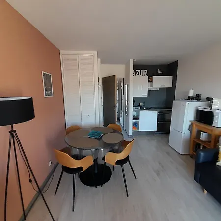Appartement Cosy 3mn De La Clim Parking Wifi *